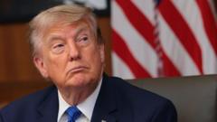 Trump threatens to revive $1.8bn ‘anti-weaponisation’ fund as Senate standoff deepens